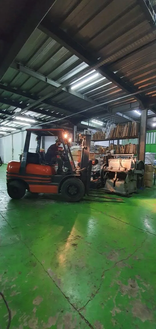 Gudang & ekspedisi